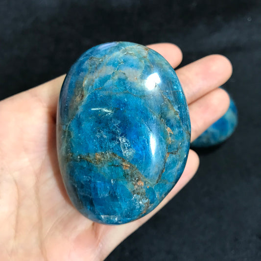 Natural blue apatite stone sphere crystal reiki healing ball