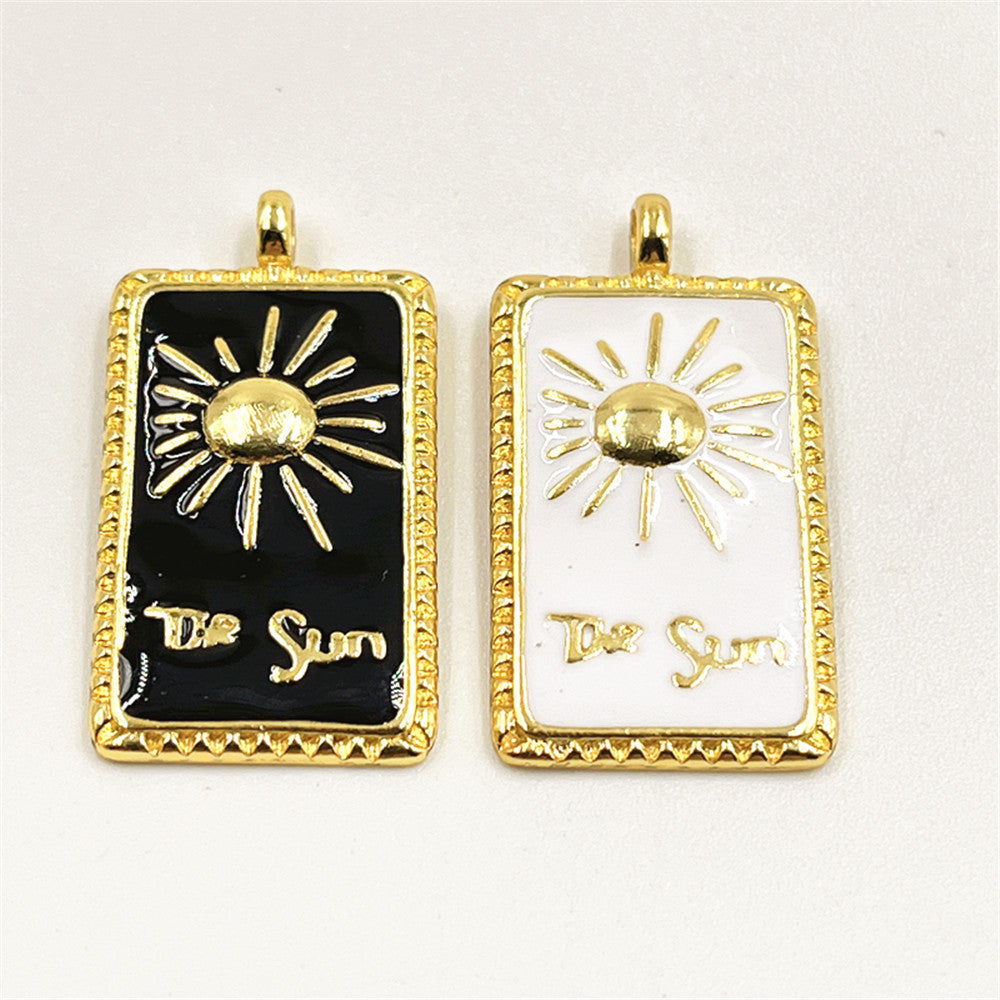 Fashion Oil Dripping Tarot Shape Pendant